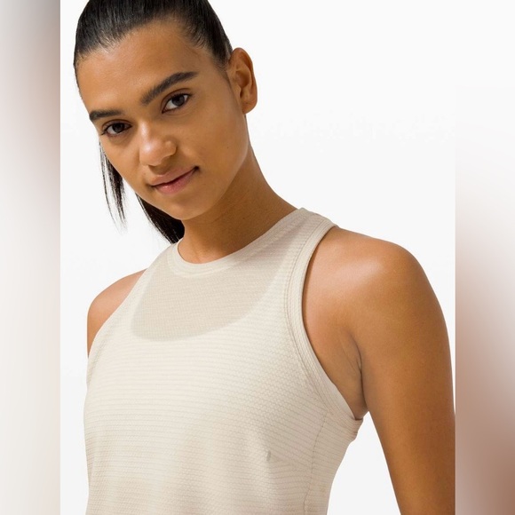 Lululemon Run and Train Racerback Tank - Picture 7 of 7